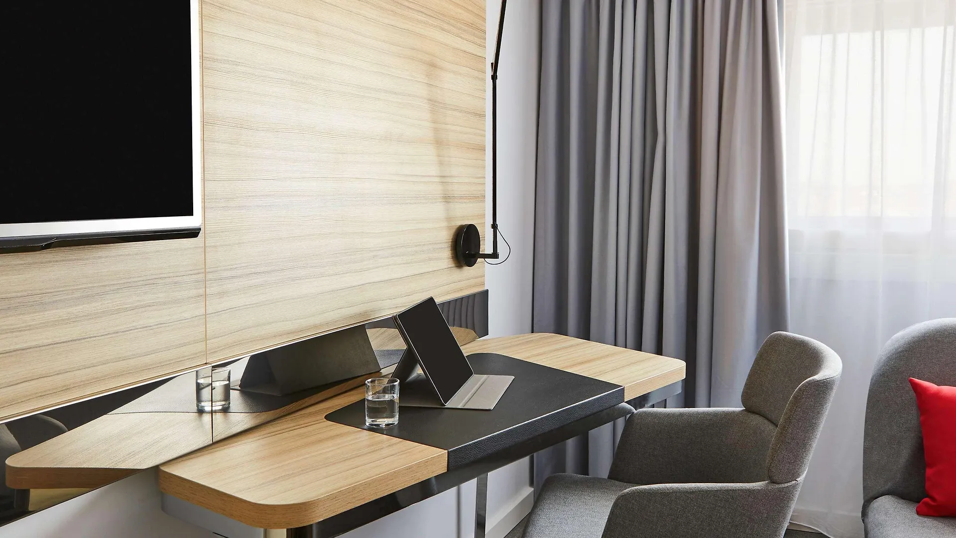 Novotel Birmingham Airport Terminal Building - Nec Bickenhill